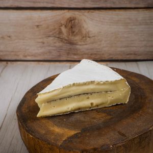 Queijo Tipo Brie Trufado