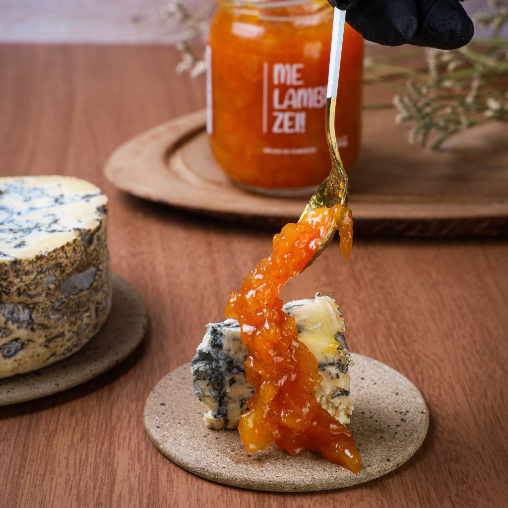 Gorgonzola de colher + Geleia de Damasco
