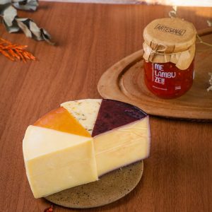 4 Queijos de Alagoa + Geleia de Pimenta