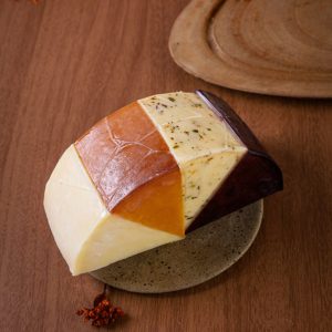 Kit 4 Queijos de Alagoa-MG (parmesão) 475g - Metade