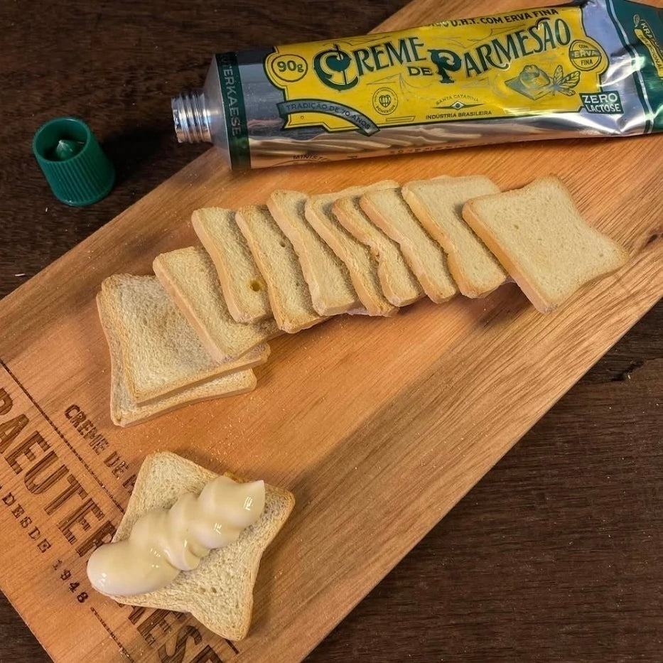 Bisnaga de Creme de Parmesão Kraeuterkaese - 90g