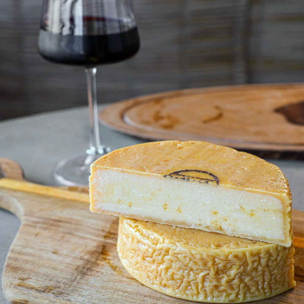 Canastra Extramaturado & Pinot Noir