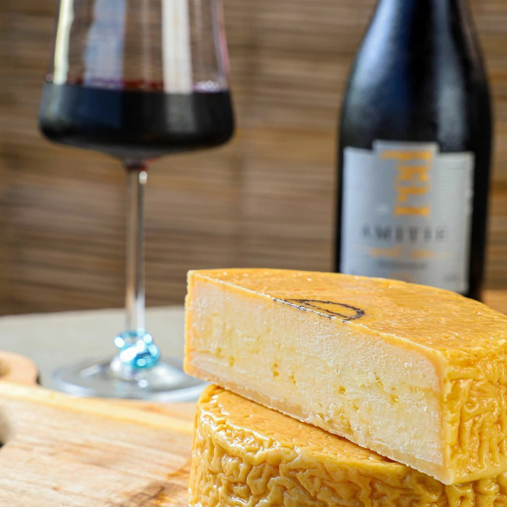 Canastra Extramaturado & Pinot Noir